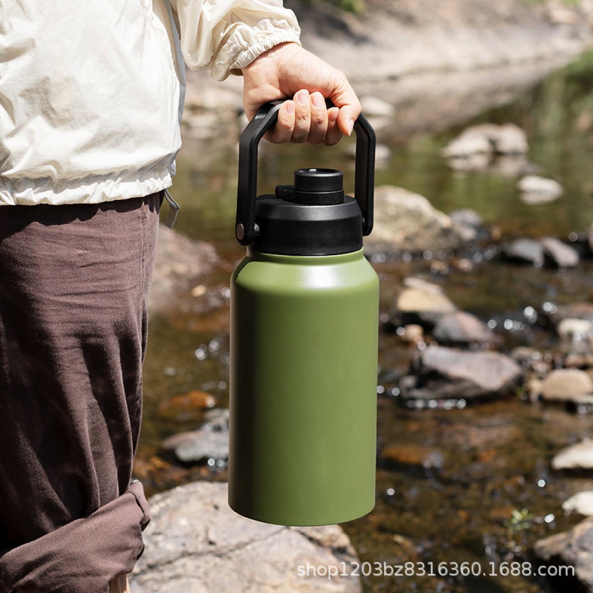Ice storage bucket Image 3